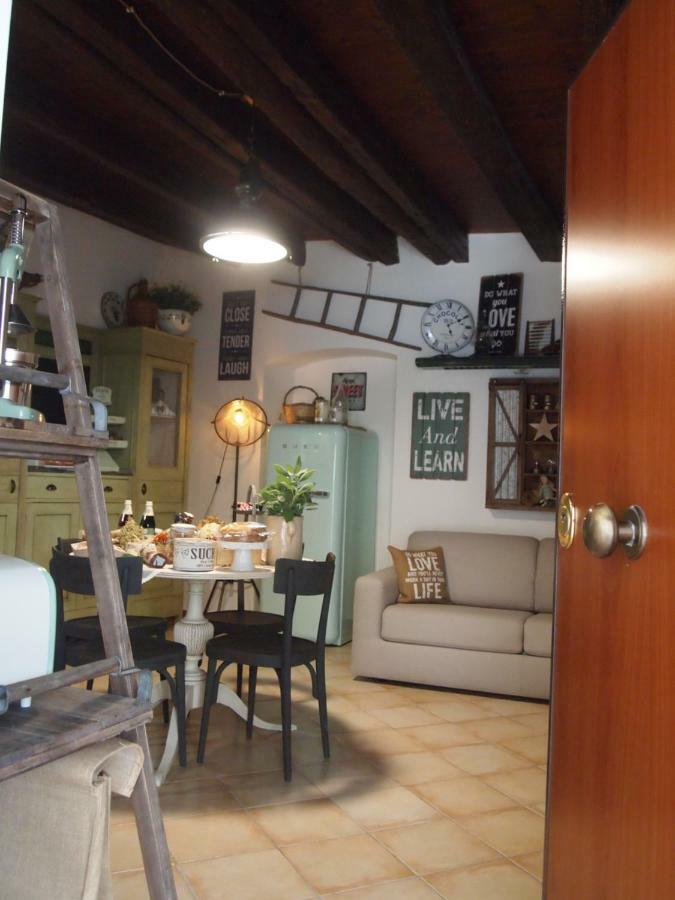 Bernardiniani Apartment Молфета Екстериор снимка
